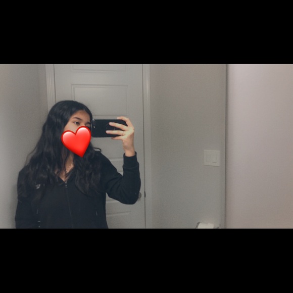 Meet your Posher, Eshal - Picture 1 of 1